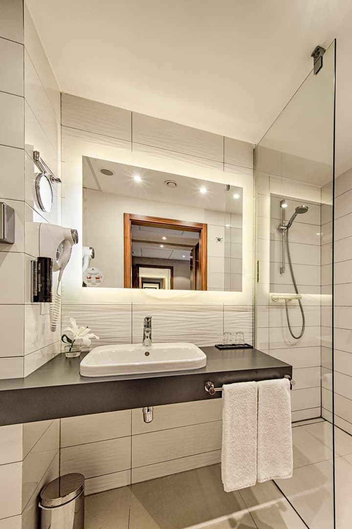 Warsaw Plaza Hotel