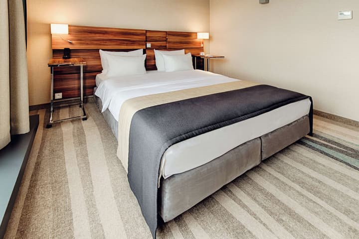 Warsaw Plaza Hotel