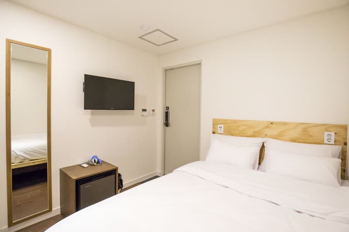 Step Inn Myeongdong 1