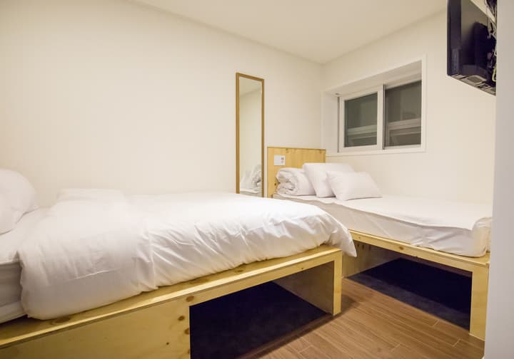 Step Inn Myeongdong 1