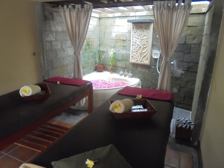 Biyukukung Suites & Spa