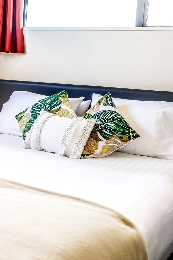 Coleraine Suites & Apartments
