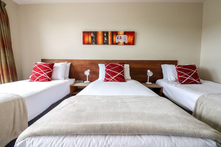 Coleraine Suites & Apartments