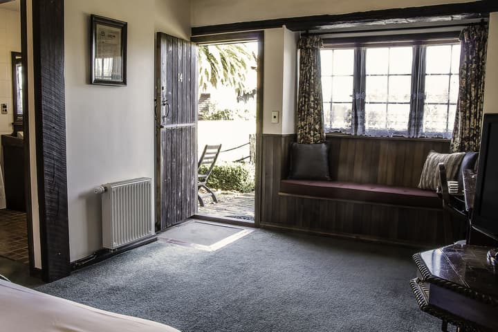 The Honest Lawyer, an Ascend Collection Hotel