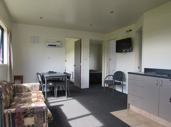 Dunedin Holiday Park & Motels