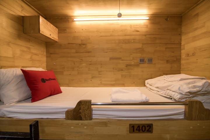 Box Hotel