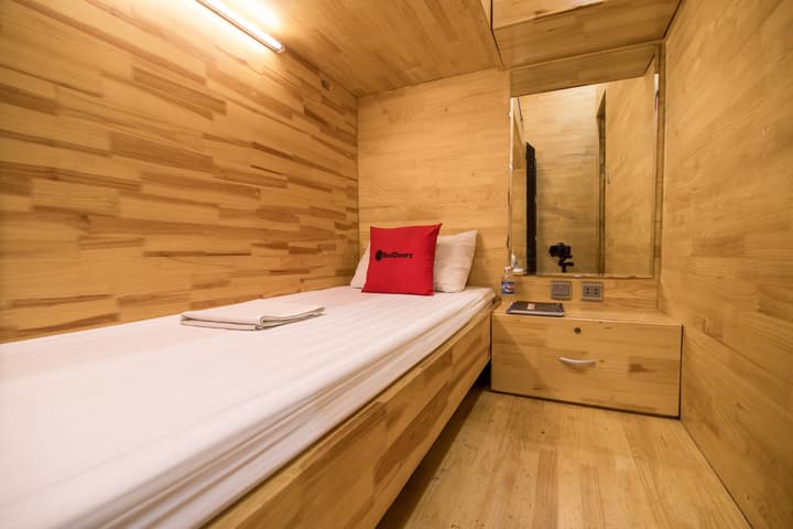 Box Hotel