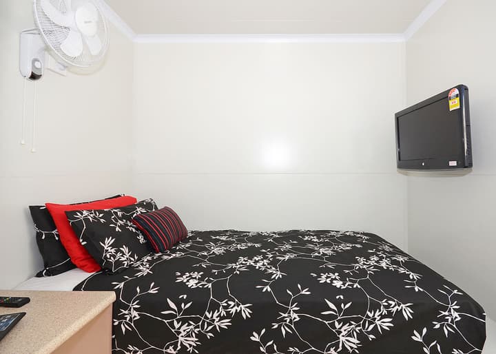 Meekatharra Accommodation Centre - Campsite