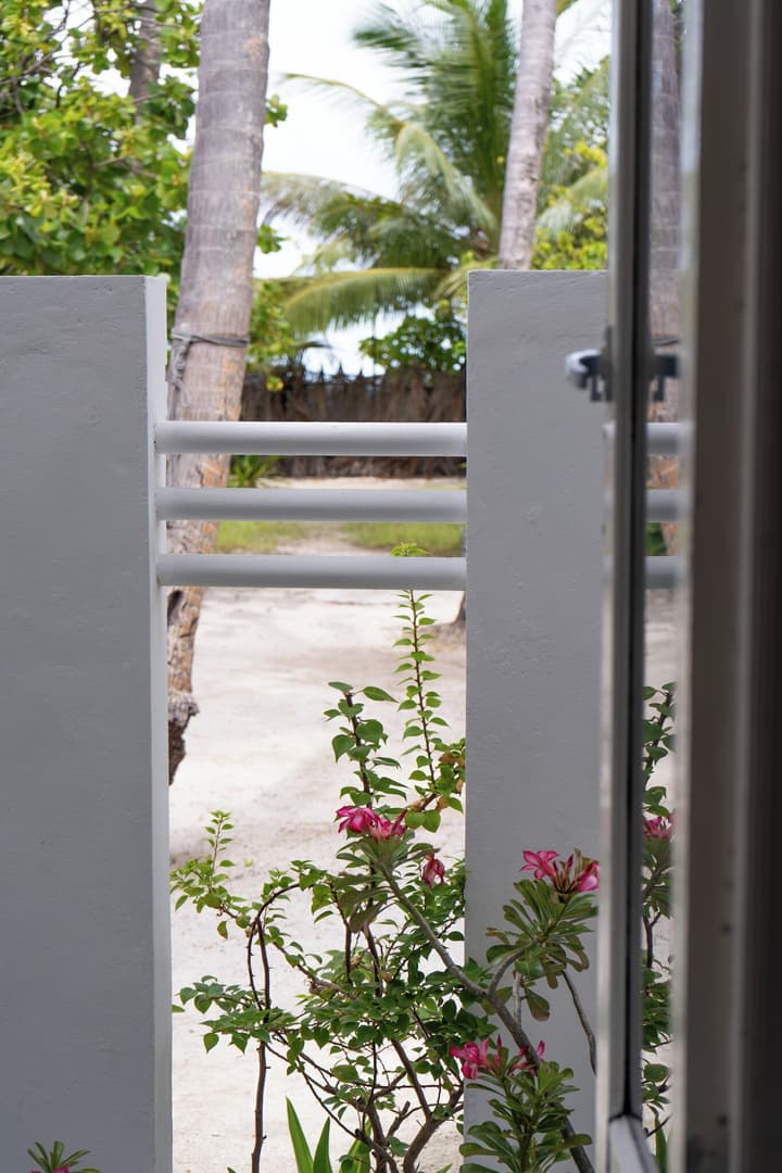 Vaali Maldives Island Escapes & Dive