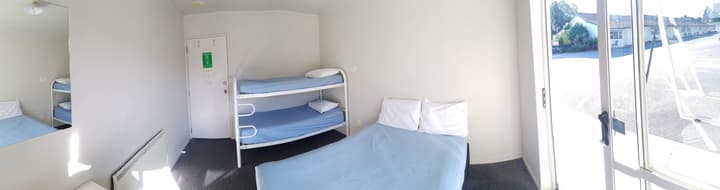 Blenheim Bridges Holiday Park