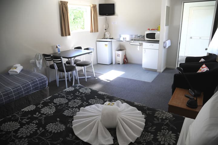 Blenheim Bridges Holiday Park