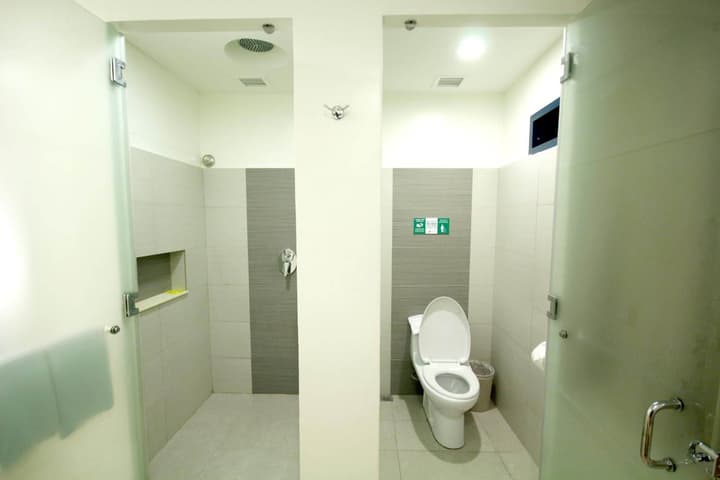 Go Hotels Otis - Manila