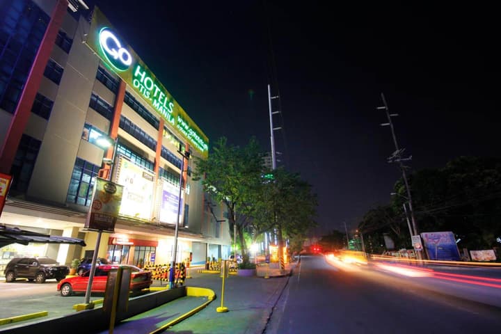 Go Hotels Otis - Manila