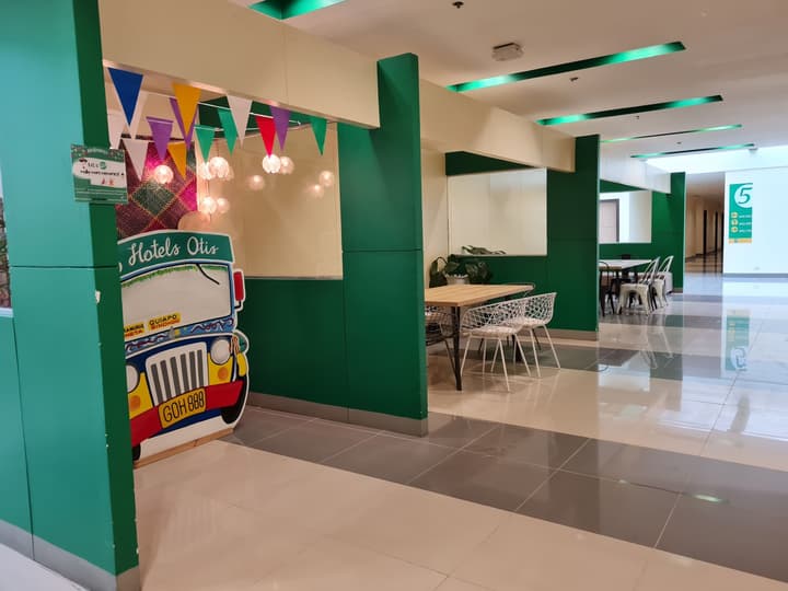 Go Hotels Otis - Manila