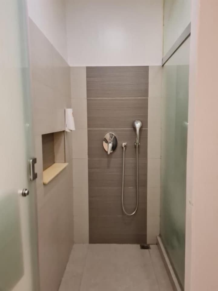 Go Hotels Otis - Manila
