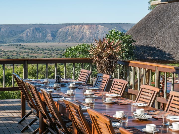 Woodbury Lodge - Amakhala Game Reserve
