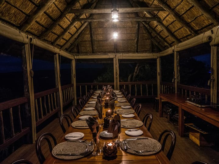 Woodbury Lodge - Amakhala Game Reserve