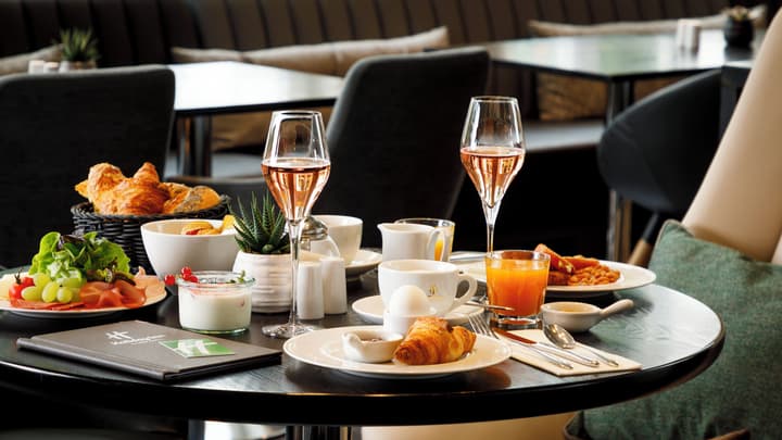 Holiday Inn Dresden - Am Zwinger by IHG