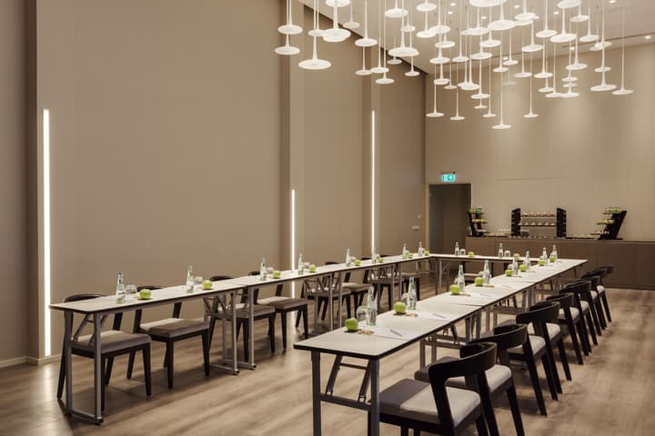 Holiday Inn Dresden - Am Zwinger by IHG
