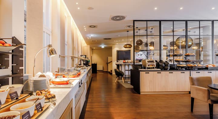 Holiday Inn Dresden - Am Zwinger by IHG