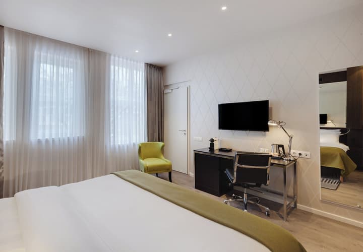 Holiday Inn Dresden - Am Zwinger by IHG