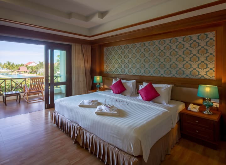 The Sunset Beach Resort Koh Kho Khao