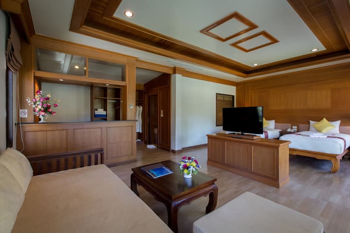 The Sunset Beach Resort Koh Kho Khao