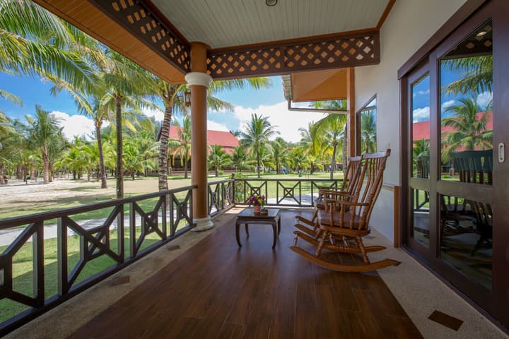 The Sunset Beach Resort Koh Kho Khao