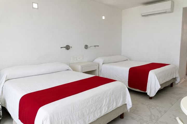 We Hotel Acapulco