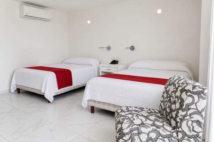 We Hotel Acapulco