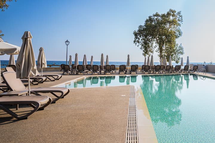 Harmony Bay Hotel