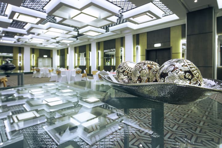 Ayla Bawadi Hotel & Mall