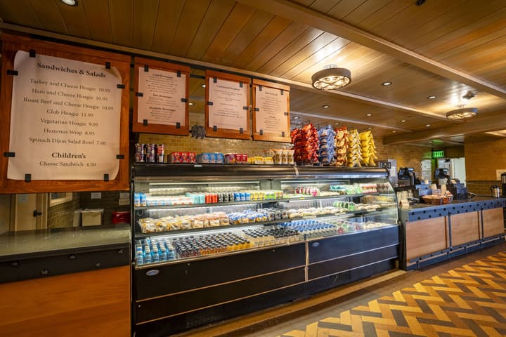 Old Faithful Inn - Inside the Park
