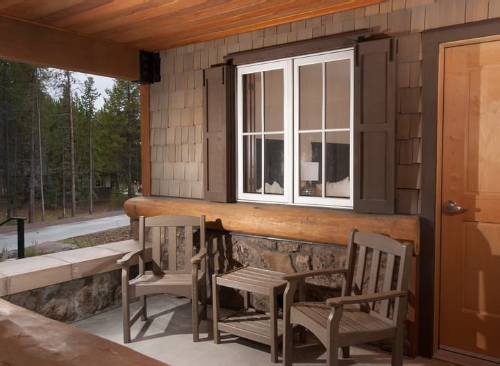 Canyon Lodge & Cabins - Inside the Park