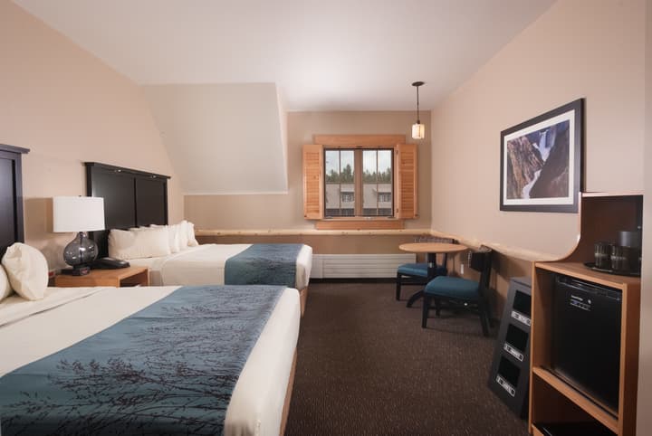 Canyon Lodge & Cabins - Inside the Park