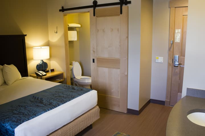 Canyon Lodge & Cabins - Inside the Park