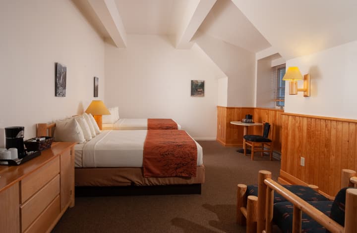 Canyon Lodge & Cabins - Inside the Park
