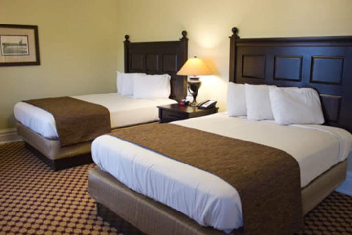 Lake Yellowstone Hotel and Cabins