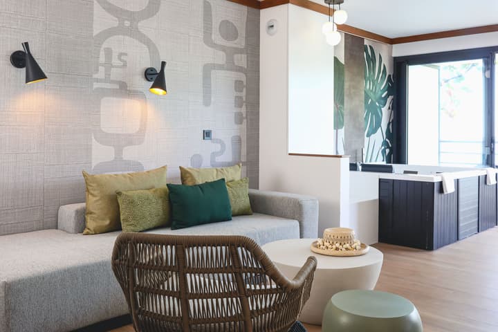 Tahiti Pearl Beach Resort