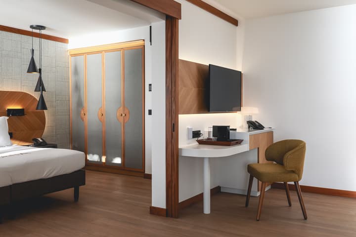 Tahiti Pearl Beach Resort