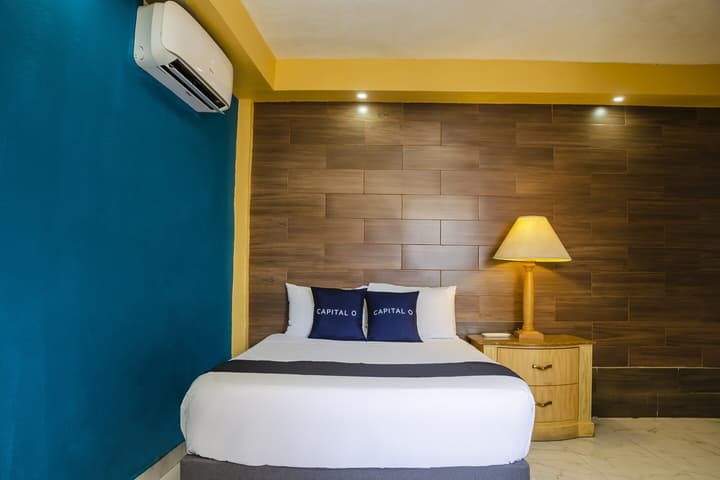 Capital O Hotel Dos Mares, Cabo San Lucas