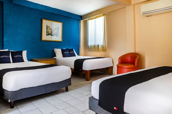 Capital O Hotel Dos Mares, Cabo San Lucas