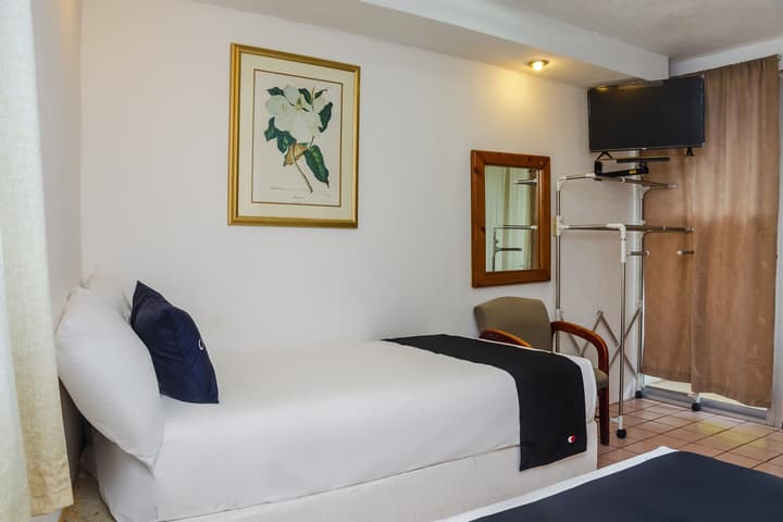 Capital O Hotel Dos Mares, Cabo San Lucas