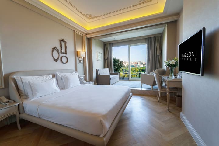 Lazzoni Hotel