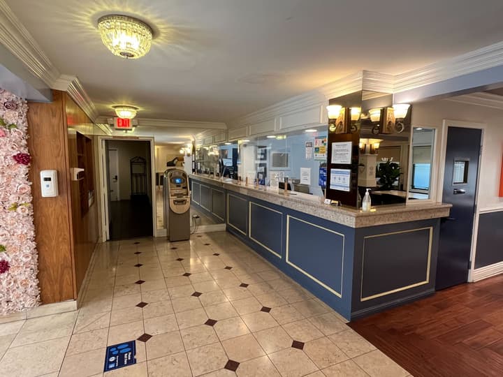 Rotex Western Inn
