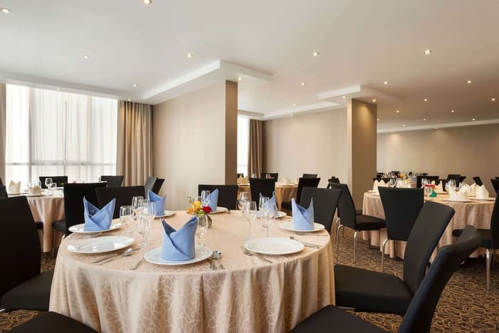 TRYP by Wyndham Abu Dhabi 