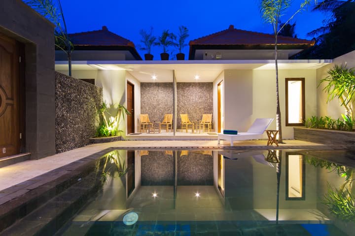 Odika Lovina House and Villa