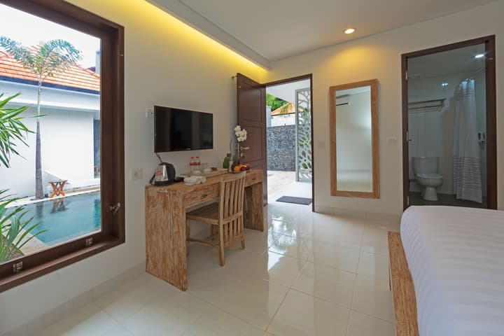 Odika Lovina House and Villa