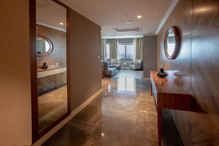 Kolin Hotel Spa & Convention Center