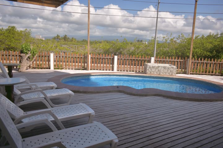Hotel La Laguna Galapagos